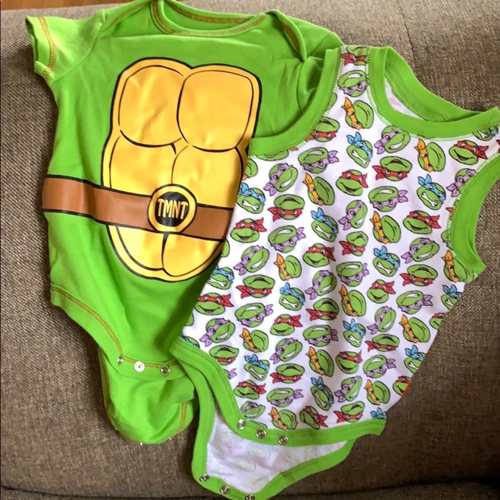 Ninja turtle onesie set - 6-9 months